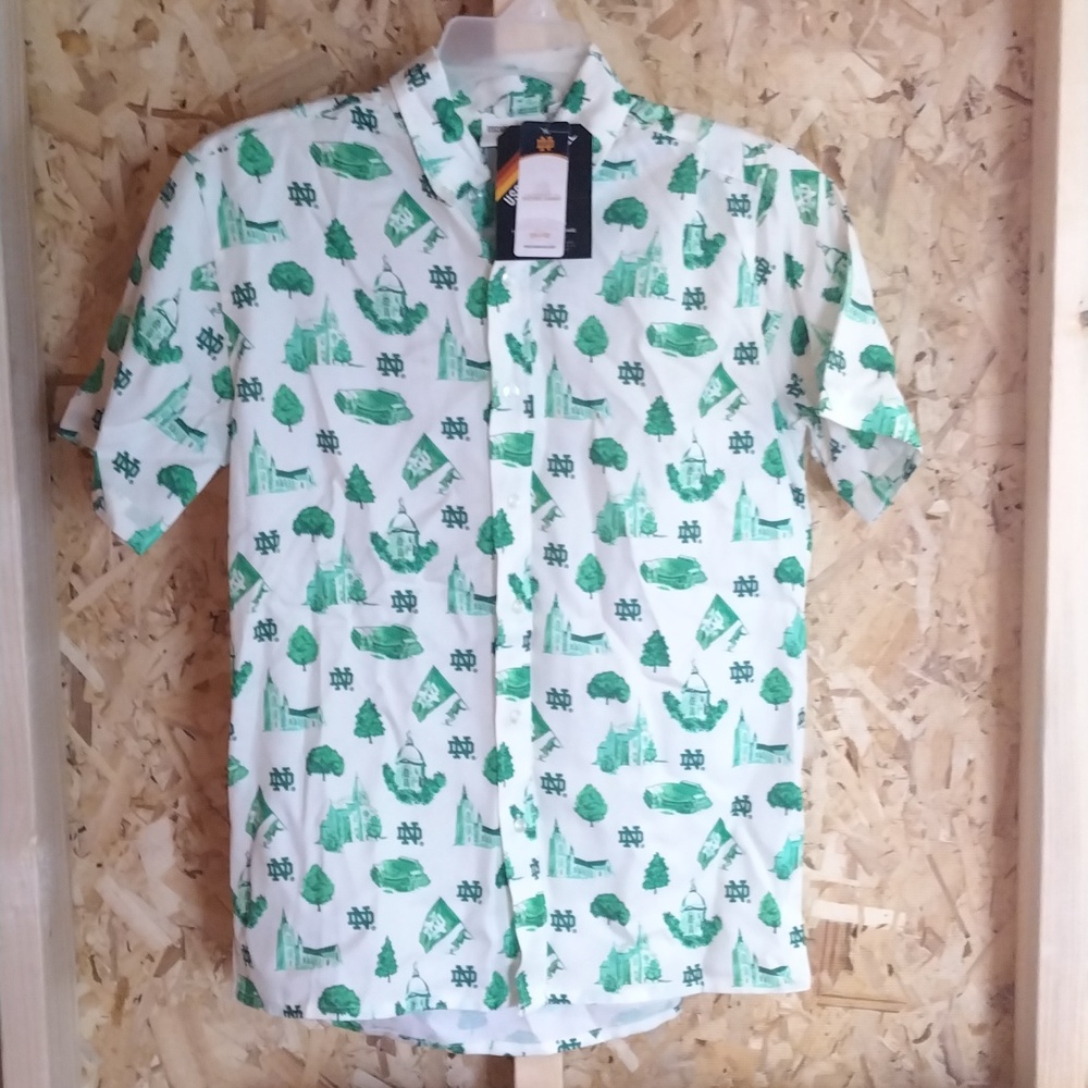 Upscape Apparel Notre Dame Fighting Irish Button Down Shirt